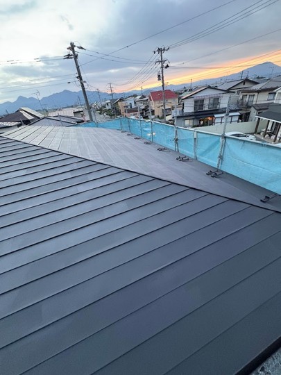 2025年11月＿屋根・外壁塗装工事・錆止め塗装後