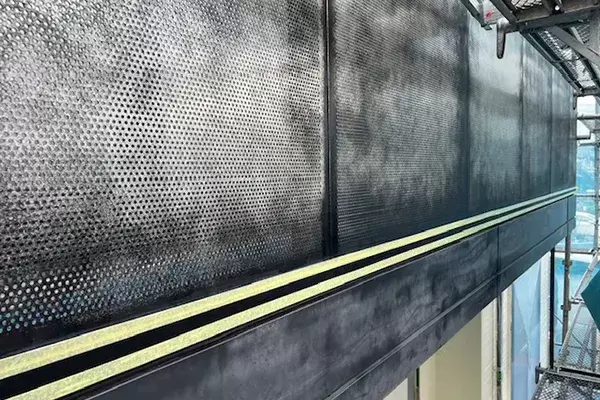 ベランダメッシュ塗装 Before