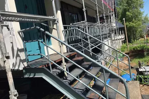 八幡平別荘 屋根外壁塗装工事 Before